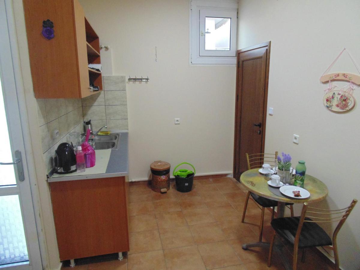 Elisian Studios Nea Karvali Esterno foto