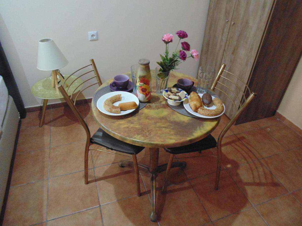 Elisian Studios Nea Karvali Esterno foto